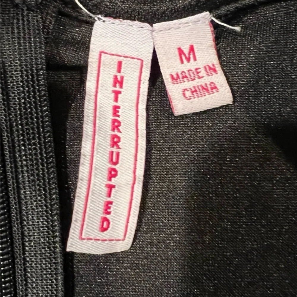 Interrupted Black Ladies Tulle Sleeve Dress - Size Medium - Picture 6 of 7